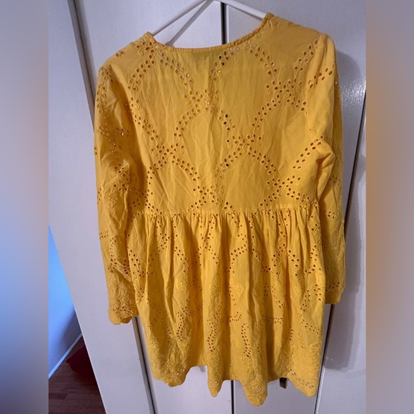 ZARA Yellow Button-up XS - Picture 2 of 3